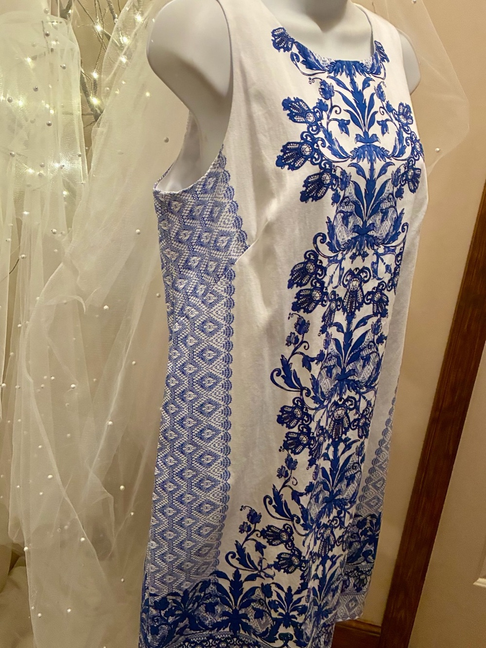 London Times White Midi Dress with Royal Blue Floral Print - Picture 2 of 6